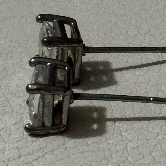 CZ Earrings - Picture 9 of 12